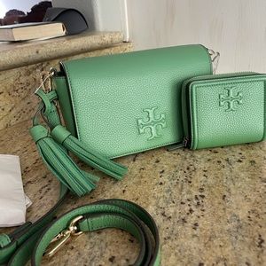 New Tory Burch set 💝 Thea